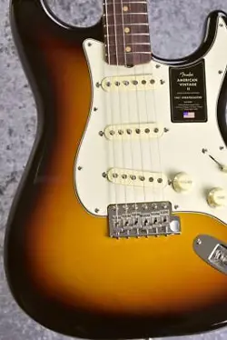 FENDER AMERICAN VINTAGE II 61 STRATOCASTER / 3COLOR