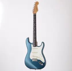 FENDER TAKASHI KATO STRATOCASTER PARADISE BLUE