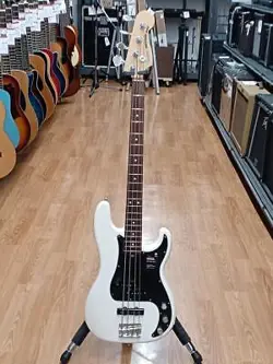 FENDER AMERICAN PERFORMER PRECISION BASS ELECTRIC BASS GUITAR -