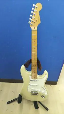 FENDER USA AMERICAN STANDARD ELECTRIC GUITAR 21ST CENTURY