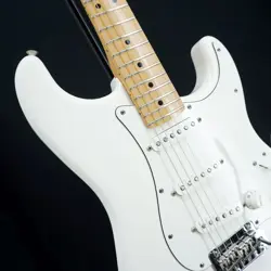 STRATOCASTER POLAR WHITE/MAPLE