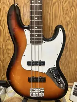 FENDER JAZZ BASS SUNBURST