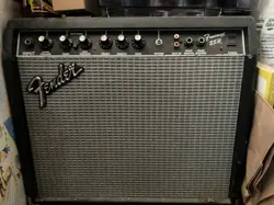 FENDER COMBO R25
