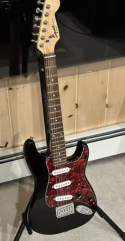 SQUIER FENDER MINI HOT RODDED STRAT ELECTRIC GUITAR