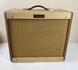 VINTAGE FENDER BLUES JUNIOR LIMITED EDITION TWEED TUBE GUITAR AMP [READ] QUEEN