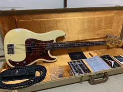 FENDER CUSTOM SHOP MBS 1962 PRECISION BASS RELIC BY JOHN CRUZ 2014