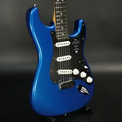 FENDER / AMERICAN ULTRA II STRATOCASTER EBONY NOBLE BLUE S/N US240022568 GUITAR