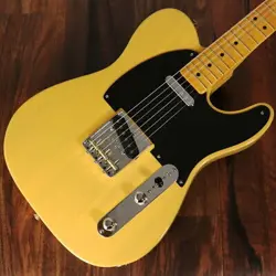 FENDER / AMERICAN VINTAGE II 1951 TELECASTER MAPLE BUTTERSCOTCH BLONDE  V2433321
