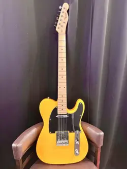 FENDER CUSTOM SHOP TELECASTER REPLICA