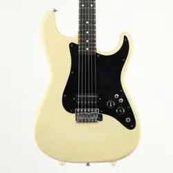 SQUIER BY FENDER SQUIER BOXER ST-331 SNOW WHITE [SN A028666]