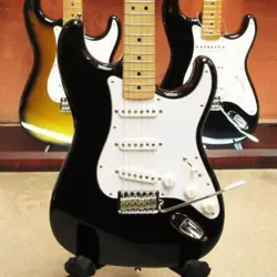 ST-STD STRATOCASTER BLACK