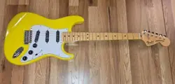 STRATOCASTER GUITAR 2023