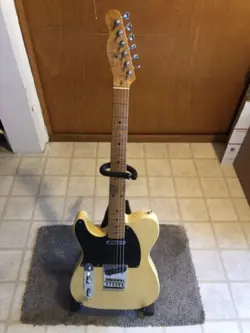 TELECASTER CUSTOMIZED BY