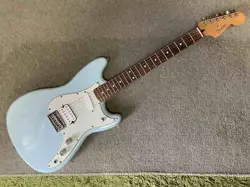 FENDER PLAYER DUO-SONIC GOOD CONDITION