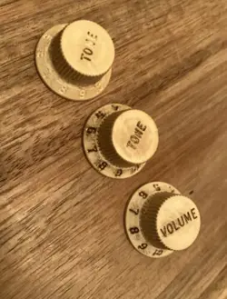 STRAT KNOB SET