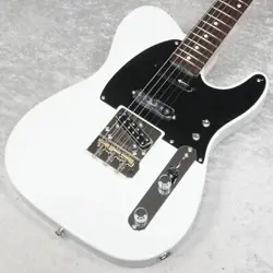 NEW FENDER / MIYAVI TELECASTER ROSEWOOD FINGERBOARD ARCTIC WHITE 3.80KG GUITAR