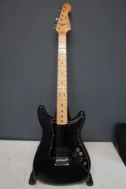 FENDER STRATOCASTER ILEAD