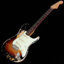 STRATOCASTER 3CS ROAD