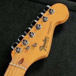 FENDER 1983 STRAT