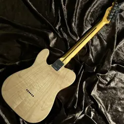 SQUIER BY FENDER CLASSIC VIBE 70S TELECASTER THINLINE MAPLE FINGERBOARD NATURAL