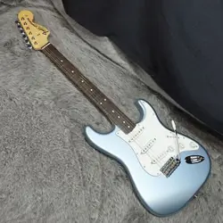 ELECTRIC GUITAR FENDER FSR TRADITIONAL LATE 60S STRATOCASTER RW MADE IN JAPAN