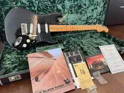 FENDER CUSTOM SHOP DAVID GILMOUR STRATOCASTER RELIC 2008