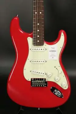 FENDER MADE IN JAPAN HYBRID II STRATOCASTER MODENA RED ROSEWOOD