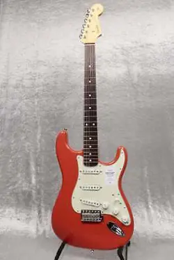 FENDER MADE IN JAPAN TRADITIONAL '60S STRATOCASTER FIESTA RED