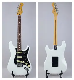 FENDER MADE IN JAPAN PLAYER II STRATOCASTER POLAR WHITE ROSEWOOD