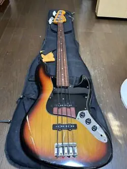 FRETLESS REVERSE WINDING
