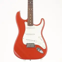FENDER PLAYER STRATOCASTER PAU FERRO SONIC RED