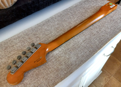 FENDER RELIC NECK