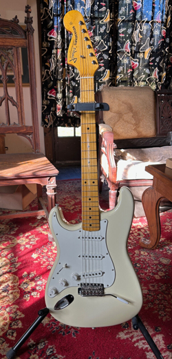 CUSTOM FENDER STRATOCASTER JIMI HENDRIX OLYMPIC WHITE SLIDERS PICKUPS & CASE