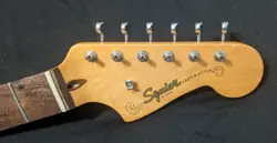 FENDER SQUIER CLASSIC VIBE 60S JAZZMASTER NECK WITH TUNERS AND NECK PLATE