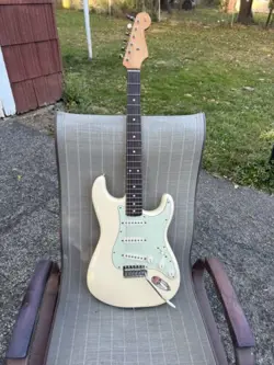 FENDER VINTERA II '60S STRATOCASTER ROSEWOOD - OLYMPIC WHITE