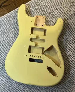 FENDER BUTTER CREAM YELLOW PLAYER STRAT STRATOCASTER BODY  ELECTRIC GUITAR