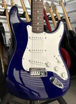 2008 SQUIER BY FENDER STRATOCASTER RARE BLUE COLOR