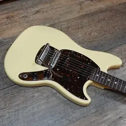 FENDER JAPAN MG69-60 MUSTANG USED ELECTRIC GUITAR  1990