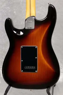 FENDER AMERICAN ULTRA LUXE STRATOCASTER ROSEWOOD 2-COLOR SUNBURST