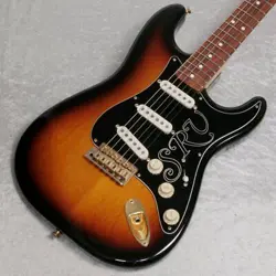 VAUGHAN STRATOCASTER MADE