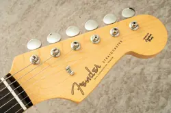 FENDER FSR MADE IN JAPAN TRADITIONAL 60S STRATOCASTER -3 TONE SUNBURST- PU EQUIP