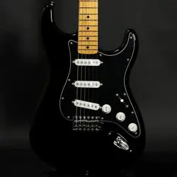 FENDER JAPAN TRADITIONAL 70S STRATOCASTER   BLACK