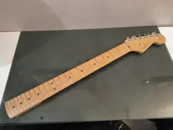 2001 FENDER USA AMERICAN STANDARD STRATOCASTER NECK WITH TUNERS