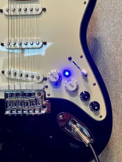 MODELING STRATOCASTER