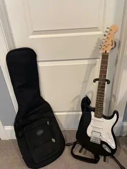 FENDER 371001532 SQUIER