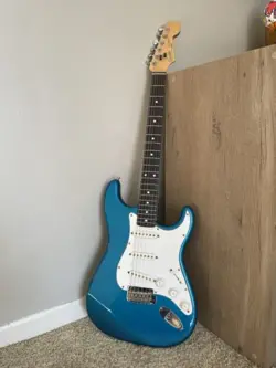 FENDER 1980S MADE
