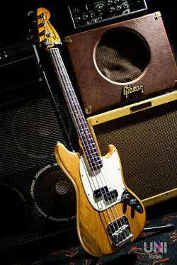 FENDER MUSTANG BASS MOD   1975 NO.DG741