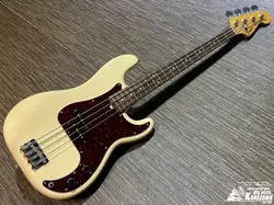 FENDER JAPAN PB70 1995-1996 ELECTRIC BASS GUITAR