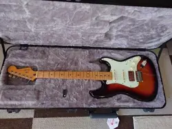 FENDER MEXICO / PLAYER PLUS STRATOCASTER HSS 3-COLOR SUNBURST MAPLE FENDER STRAT