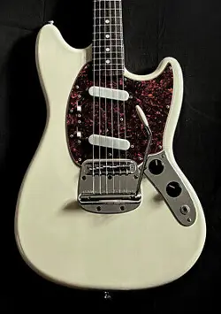 FENDER JAPAN MUSTANG MG65 WHITE USED ELECTRIC GUITAR